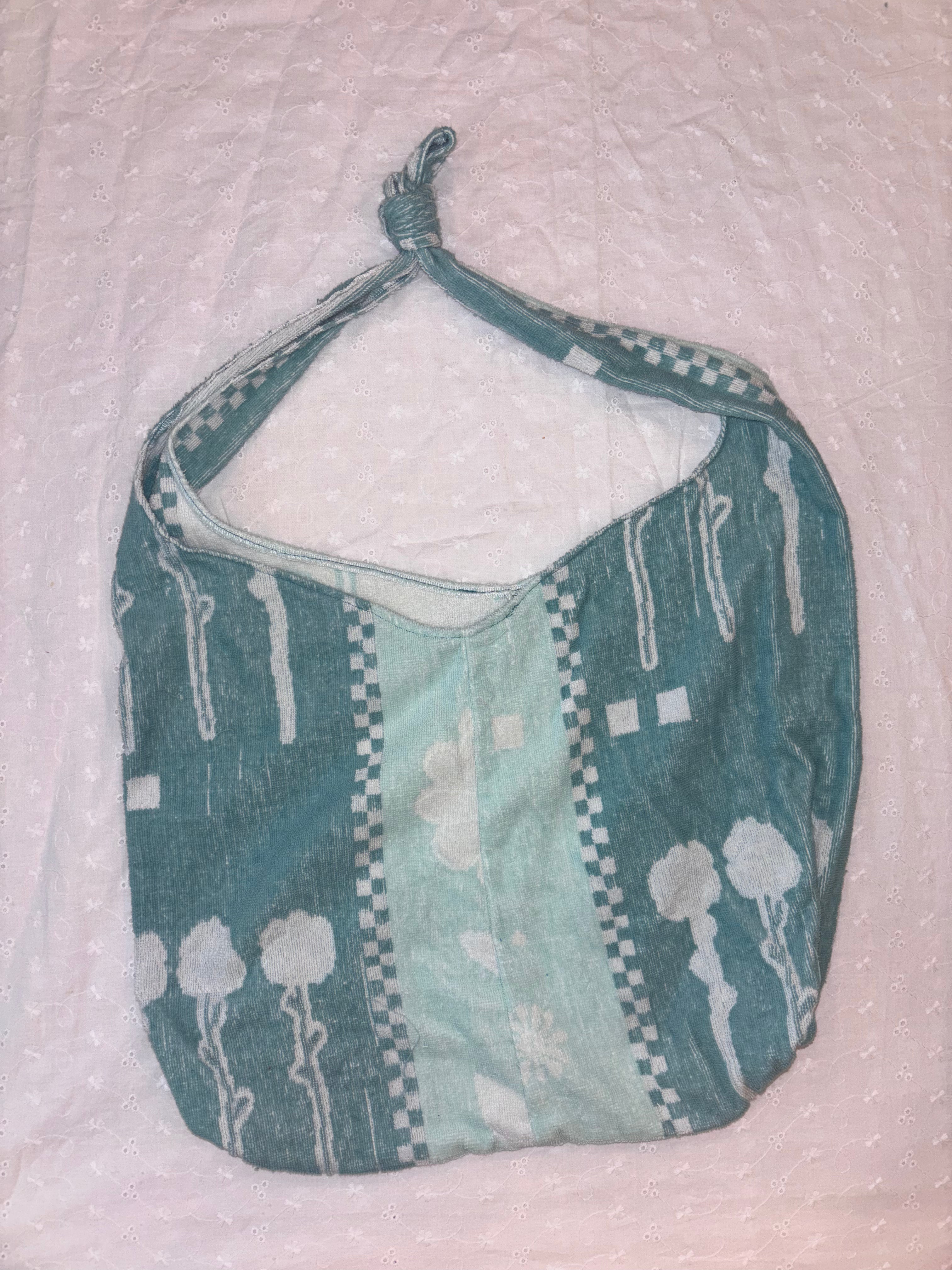Ho'ololi TOWEL EKE - Large & Large Knotted