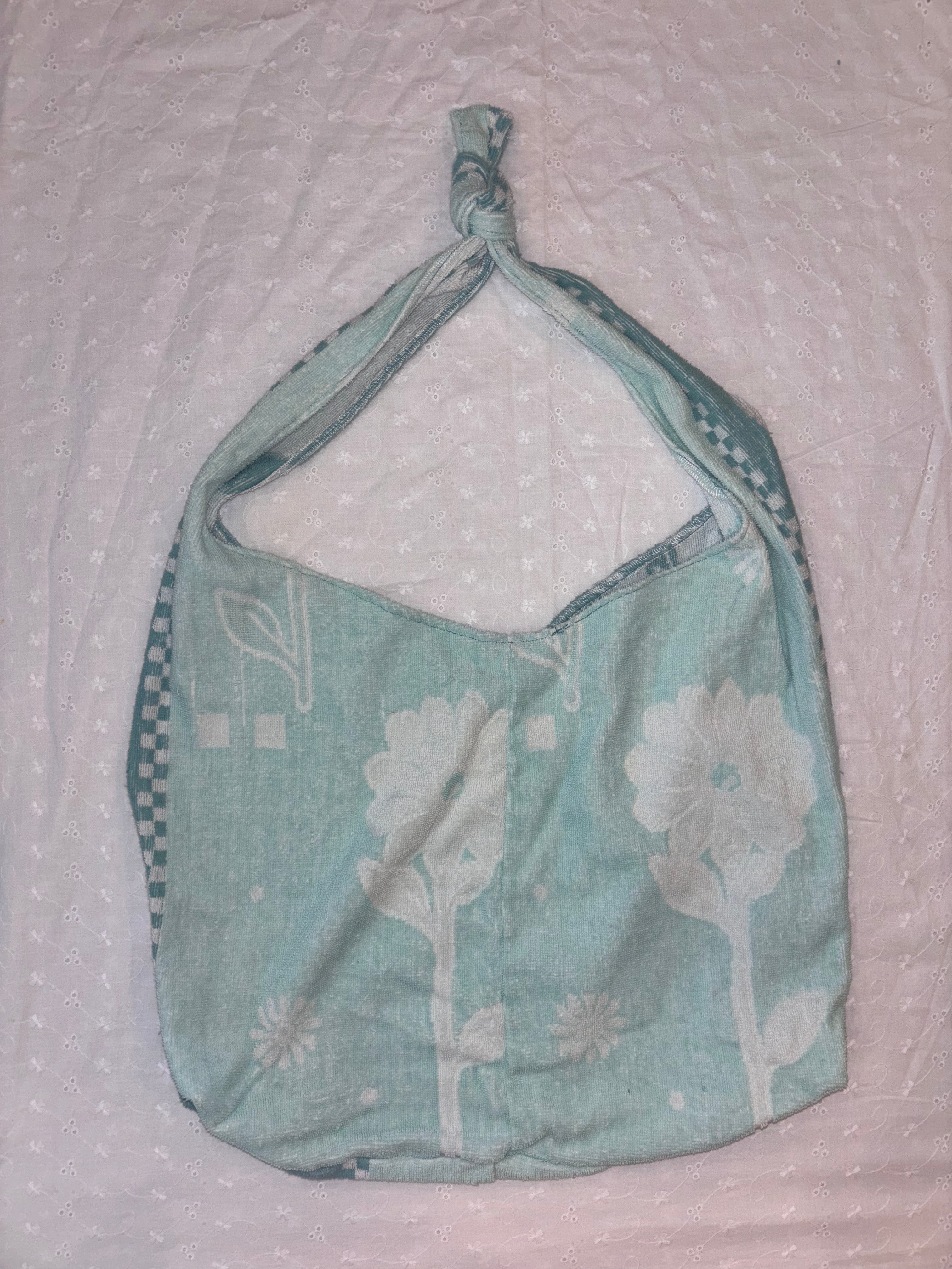 Ho'ololi TOWEL EKE - Large & Large Knotted
