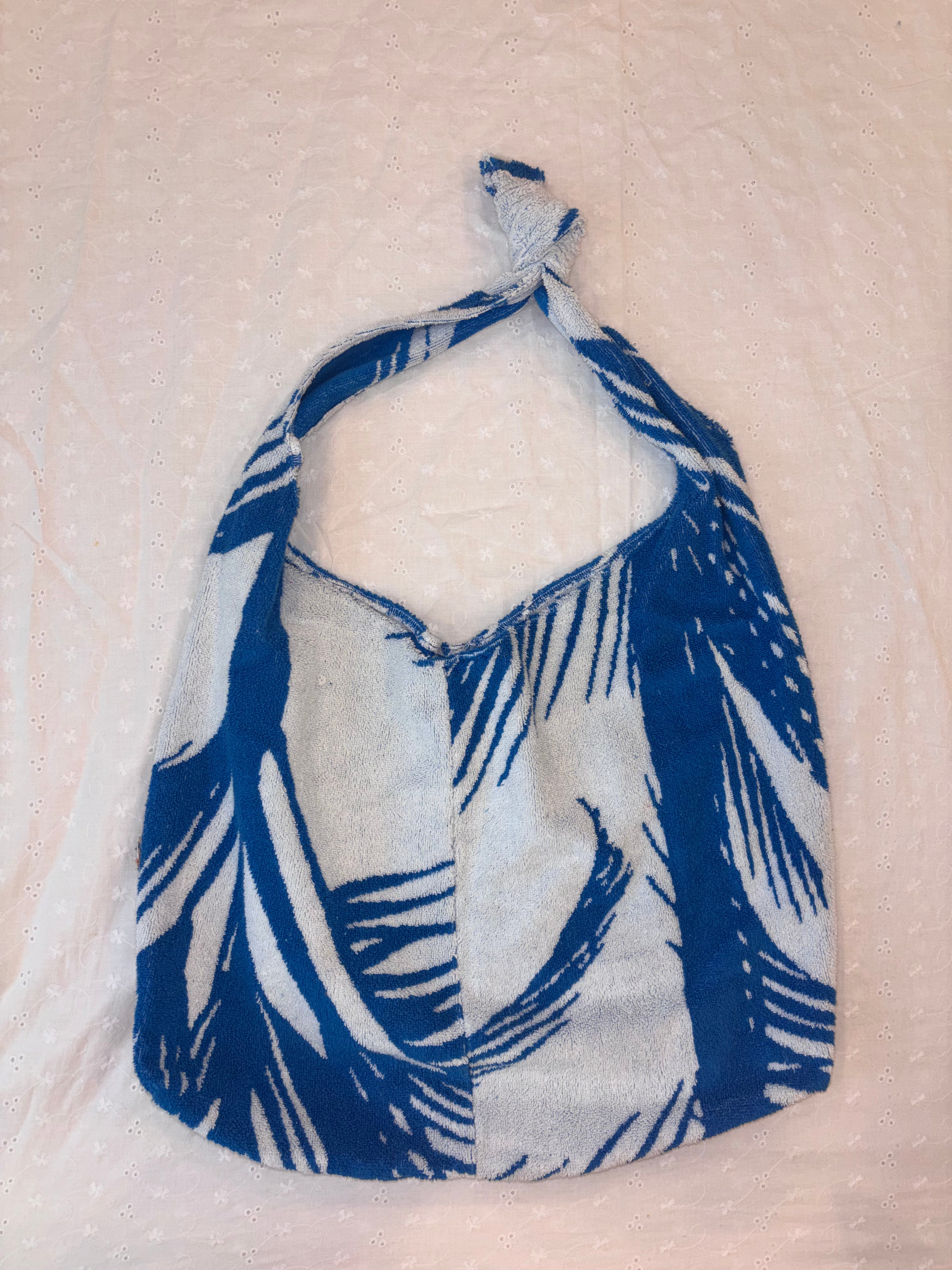 Ho'ololi TOWEL EKE - Large & Large Knotted
